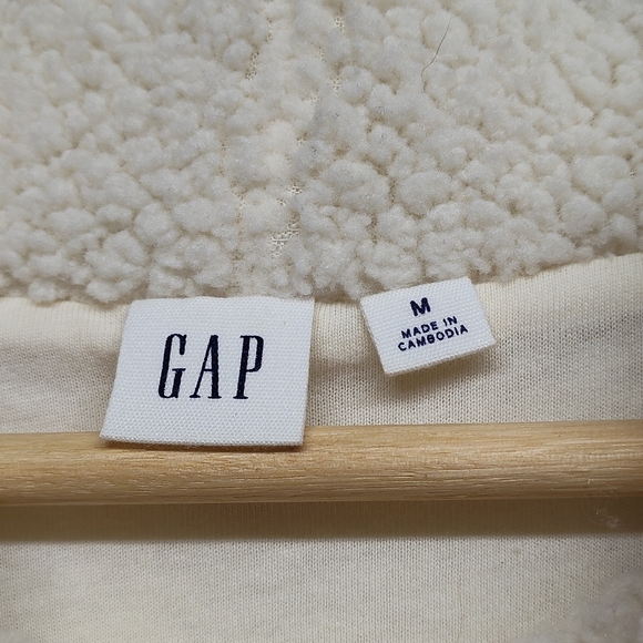 GAP Sherpa Pullover Sweater Women Size M Cream High Neck Cozy Comfy Fall Winter - Picture 6 of 7